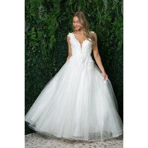 Wedding White Blush Floral Appliques In Ball Gown Shape Multisizes NX JR930PW